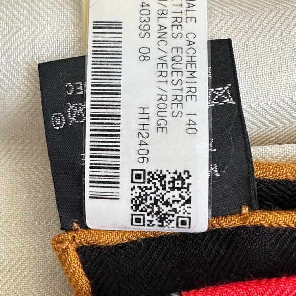 NEW  HERMES Lettres Equestres 100% Cashmere Shawl 140 Scarf w/ Receipt - Picture 12 of 13